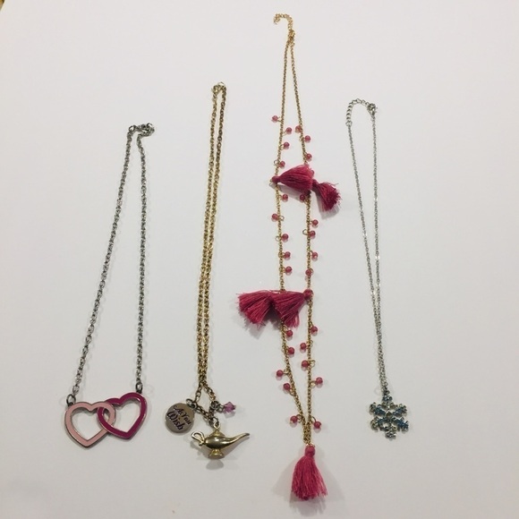 Bundle girls 4-pcs Gold-tone Silver-tone necklaces - Picture 1 of 8